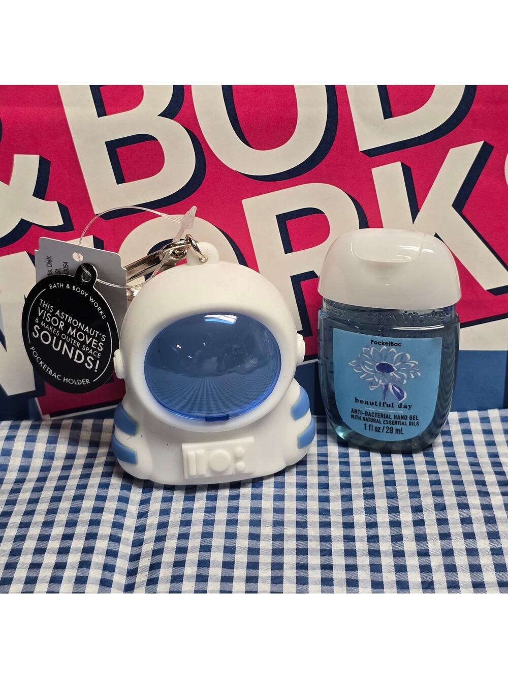BBW Noise Making / Visor Moves Astronaut Pocketbac Holder & Beautiful Day Refill